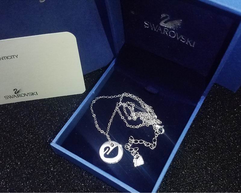 Swarovski Necklace 05lyx250